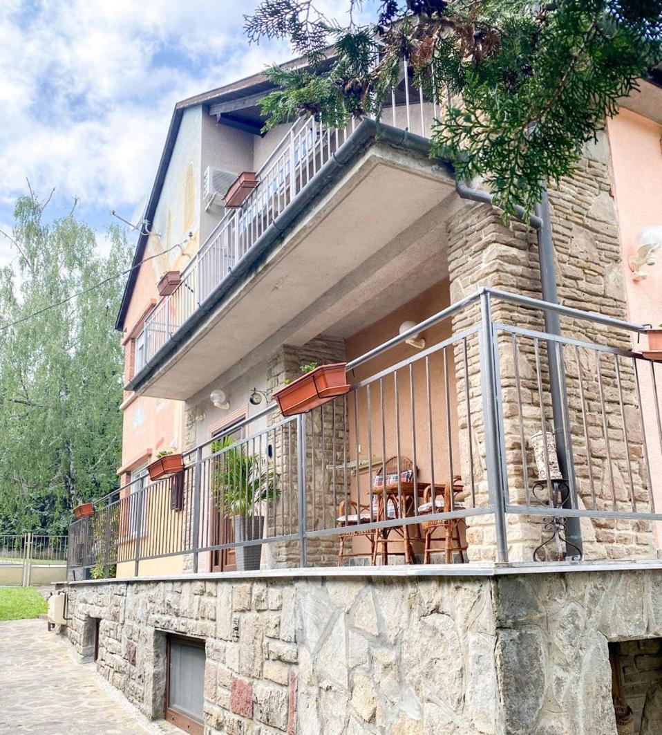 Villa Vilara Hévíz Exterior foto